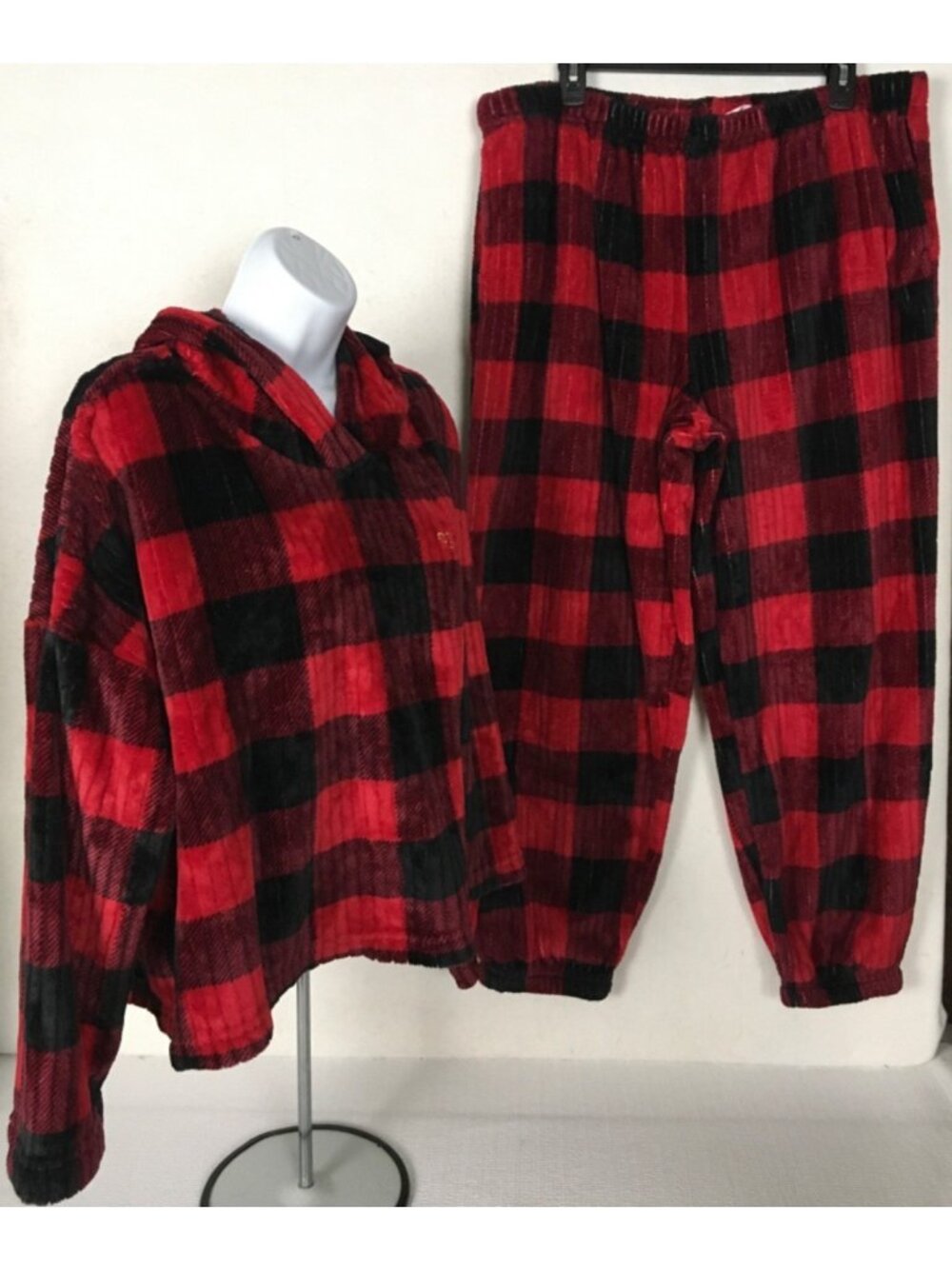 Joyspun Pajama Set Size XL 16 18 Red Black Fleece Hooded Hot Chocolate Weather